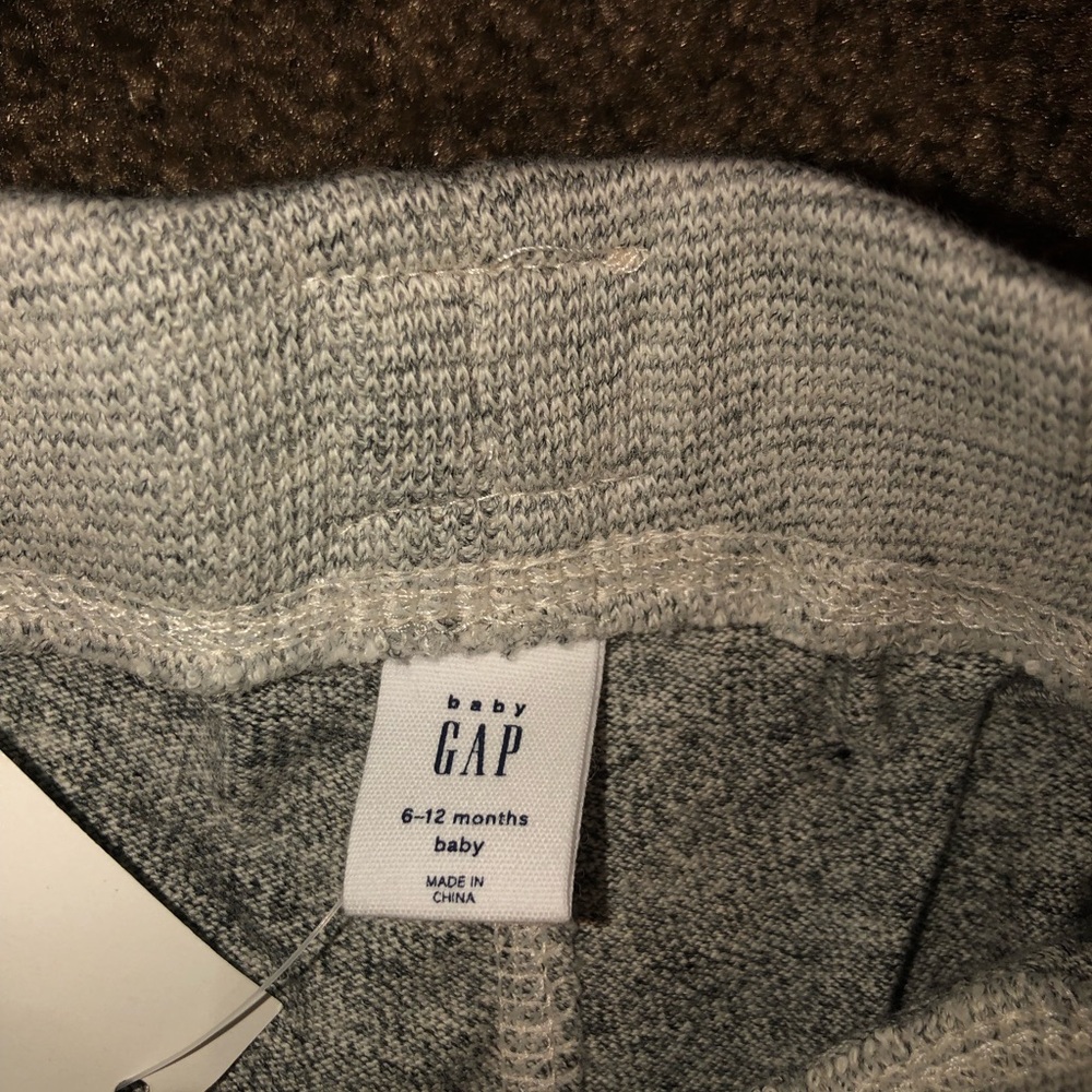 🍁 4/$20 Sale - Gap Baby Boy Joggers 🍁 - Picture 4 of 7